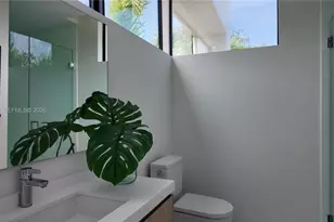 570 S Shore Dr, Miami Beach, FL 33141 - Photo 48