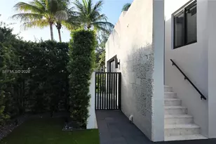 570 S Shore Dr, Miami Beach, FL 33141 - Photo 10