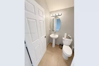 278 SE 31st Ter, Homestead, FL 33033 - Photo 16