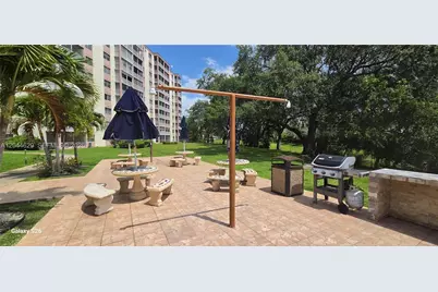 9101 W Sample Rd #306, Coral Springs, FL 33065 - Photo 42