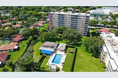 9101 W Sample Rd #306, Coral Springs, FL 33065 - Photo 32