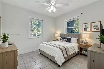 842 S 28th Ave, Hollywood, FL 33020 - Photo 18