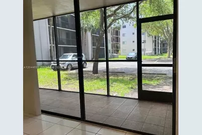 8540 SW 133rd Ave Rd #123, Miami, FL 33183 - Photo 4