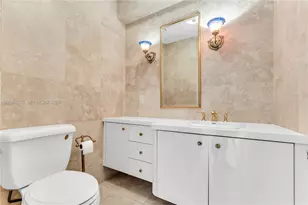 7500 W Treasure Dr, North Bay Village, FL 33141 - Photo 6
