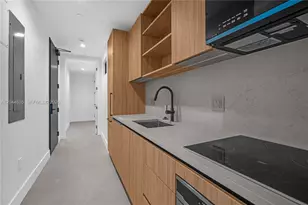 91 NW 27th St, Miami, FL 33127 - Photo 14