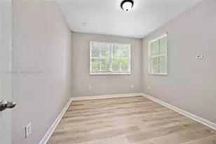 10709 NW 81st Ln, Doral, FL 33178 - Photo 22