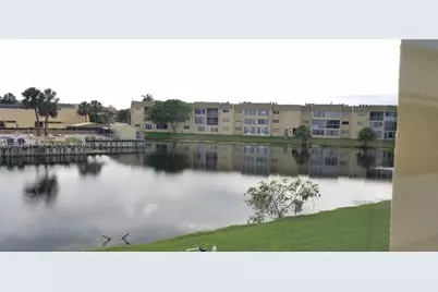 8130 Sunrise Lakes Blvd #206, Sunrise, FL 33322 - Photo 16
