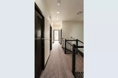 15668 NW 91st Ct, Miami Lakes, FL 33018 - Photo 4