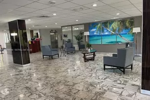 4400 Hillcrest Dr, Hollywood, FL 33021 - Photo 4