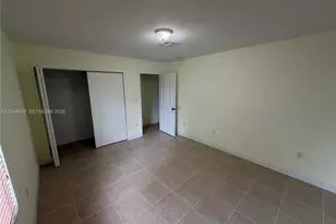 10530 SW 183rd St, Miami, FL 33157 - Photo 14