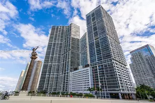 475 Brickell Ave, Miami, FL 33131 - Photo 22