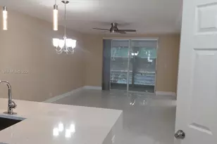5335 NW 10th Ct, Plantation, FL 33313 - Photo 14