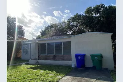 170 NW 49th St, Miami, FL 33127 - Photo 2