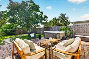2012 N 31st Rd, Hollywood, FL 33021 - Photo 22