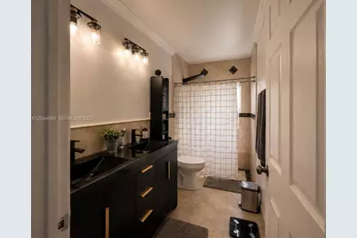 20776 NW 1st St, Pembroke Pines, FL 33029 - Photo 18