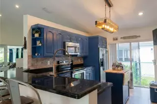 20776 NW 1st St, Pembroke Pines, FL 33029 - Photo 10
