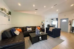 20776 NW 1st St, Pembroke Pines, FL 33029 - Photo 16