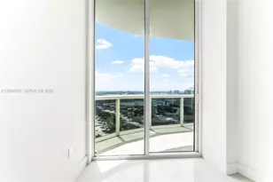 16001 Collins Ave, Sunny Isles Beach, FL 33160 - Photo 20