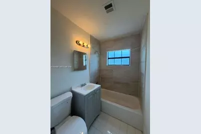 2115 SW 50th Ave, West Park, FL 33023 - Photo 24
