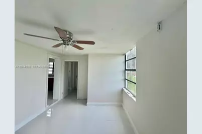 2115 SW 50th Ave, West Park, FL 33023 - Photo 18