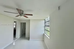 2115 SW 50th Ave, West Park, FL 33023 - Photo 18
