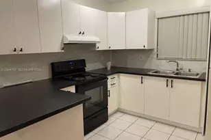 10101 W Okeechobee Rd, Hialeah Gardens, FL 33016 - Photo 4