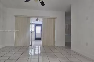 10641 SW 108th Ave, Miami, FL 33176 - Photo 6