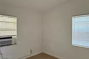 1525 NW 18th Ct, Fort Lauderdale, FL 33311 - Photo 6