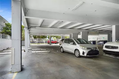 6900 Bay Dr #3H, Miami Beach, FL 33141 - Photo 30