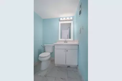 6900 Bay Dr #3H, Miami Beach, FL 33141 - Photo 12
