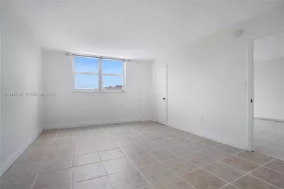6900 Bay Dr #3H, Miami Beach, FL 33141 - Photo 14