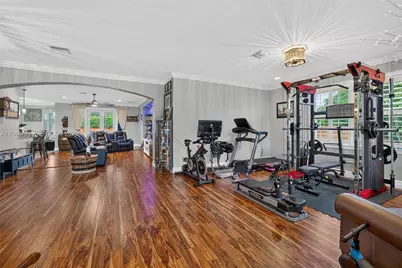 2135 NW 14th Ter, Homestead, FL 33030 - Photo 4