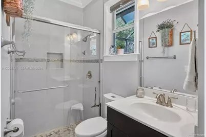 2135 NW 14th Ter, Homestead, FL 33030 - Photo 18