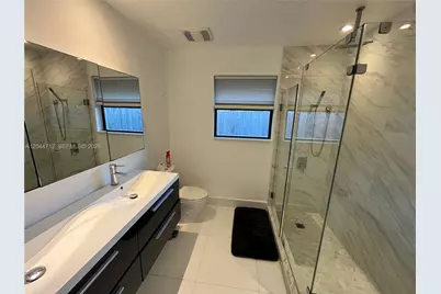 2115 Alamanda Dr, North Miami, FL 33181 - Photo 22