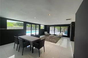 2115 Alamanda Dr, North Miami, FL 33181 - Photo 10
