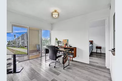200 Diplomat Pkwy #432, Hallandale Beach, FL 33009 - Photo 6