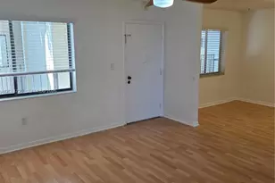 8065 SW 107th Ave, Miami, FL 33173 - Photo 4