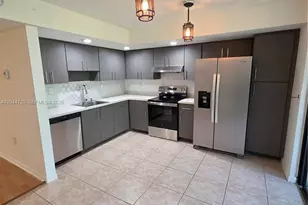 8065 SW 107th Ave, Miami, FL 33173 - Photo 2