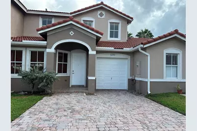 13741 SW 274th Ter, Homestead, FL 33032 - Photo 2