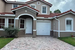 13741 SW 274th Terrace, Homestead, FL 33032 - Photo 2