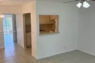 306 Norwich M, West Palm Beach, FL 33417 - Photo 8