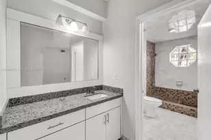 10018 Hammocks Blvd, Miami, FL 33196 - Photo 12