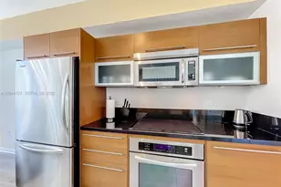 244 Biscayne Blvd, Miami, FL 33132 - Photo 6
