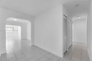 7125 SW 93rd Ct, Miami, FL 33173 - Photo 6