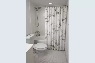 10090 NW 80th Ct #1540, Hialeah Gardens, FL 33016 - Photo 8