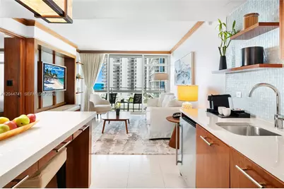 [Address not provided], Miami Beach, FL 33141 - Photo 14