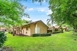 3953 Cocoplum Cir, Coconut Creek, FL 33063 - Photo 30