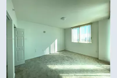 1755 E Hallandale Beach Blvd #1907E, Hallandale Beach, FL 33009 - Photo 16