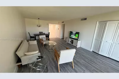 2901 S Palm Aire Dr #408, Pompano Beach, FL 33069 - Photo 12