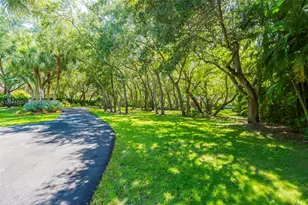 12121 SW 64th Ave, Pinecrest, FL 33156 - Photo 26
